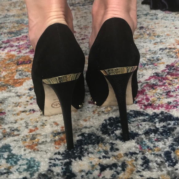 Michael Kors black suede shoes - Picture 4 of 8